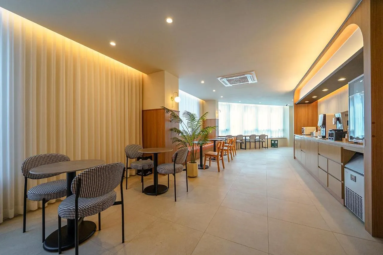 H-Avenue Hotel Geomdan New Town Incheon 2*,
